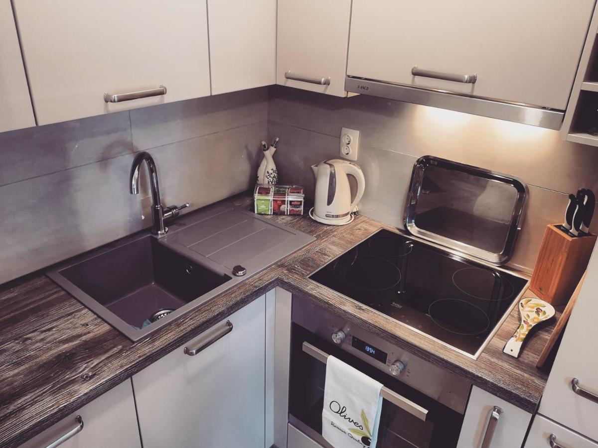 Apartments Rina - Kneze Račišće Bagian luar foto