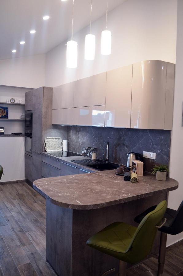 Apartments Rina - Kneze Račišće Bagian luar foto